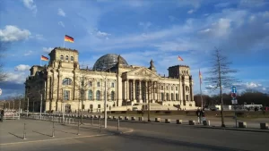 ABD'de Kongreye düzenlenen baskının ardından Almanya Federal Meclis (Bundestag) binası