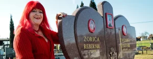 Ülkenin kuzeydoğusundaki Tuzla'ya bağlı Breze köyünde ikamet eden emekli öğretmen