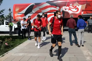 UEFA Avrupa Konferans Ligi'nde Türkiye'yi temsil eden Demir Grup Sivasspor,