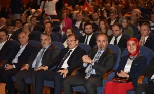   Büyükşehir Belediye Başkanı Alinur Aktaş, Bursa’ya gönül verenler olarak,