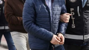 Edirne'de, Yunanistan'a kaçmaya çalışırken yakalanan FETÖ zanlısı gözaltına alındı.