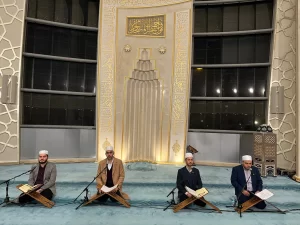 Rahmet ve mağfireti bol olan en mukaddes gecelerden biri olan