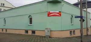 Dresden ‎DİTİB Camii’ne, "Sadece ölü bir Müslüman iyi bir ‎Müslüman’dır"