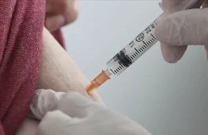 Yeni tip virüse karşı aşılama çalışmalarında Avrupa'nın en başarılı ülkeleri