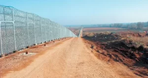 İskeçeli emekli subayların yardımıyla Meriç Sınırı’na çiti uzatma çalışmaları devam