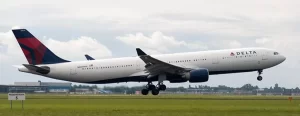 ABD Ulaştırma Bakanlığı, 3 Müslüman yolcuya ayrımcılık yapan Delta Airlines