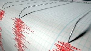 Yunanistan'ın orta kesimindeki Thiva şehri yakınlarında 4,5 büyüklüğünde deprem meydana 