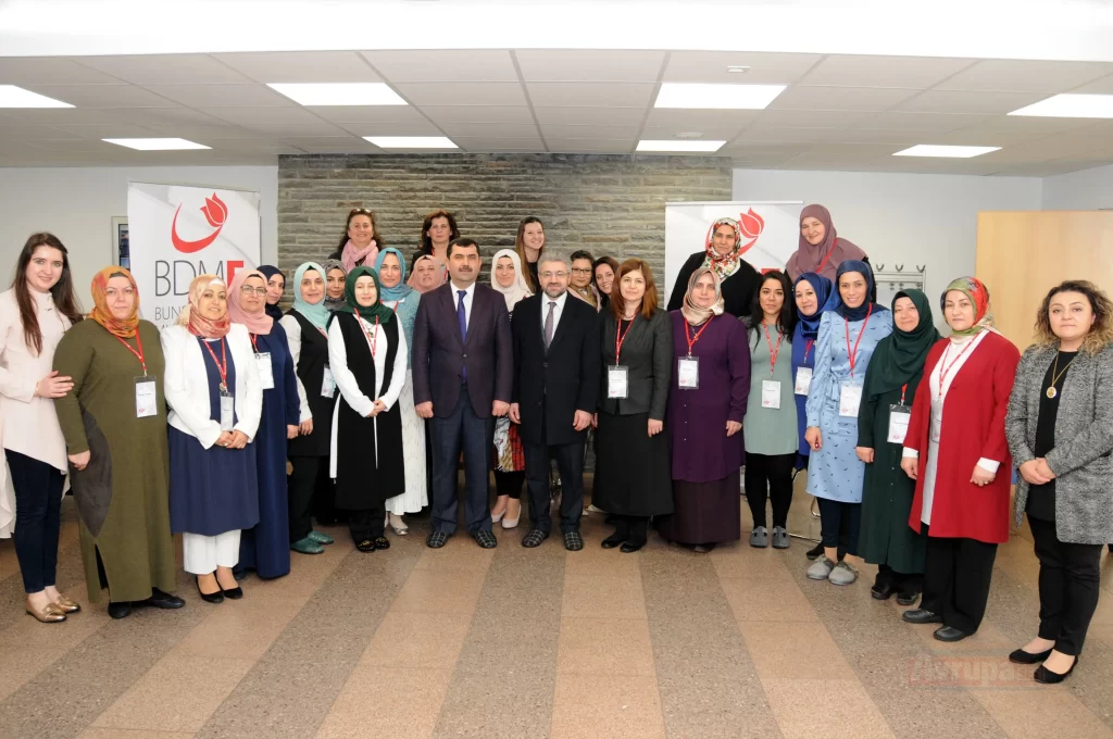 DİTİB Federal Kadın Kolları üçüncü dönem yeni yönetim kurulunu seçti