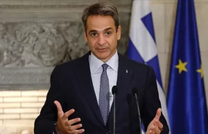 Miçotakis, doktorlara karşı gerektiğinde anayasanın kendisine verdiği mecburi hizmet görevlendirmesi