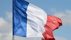 Fransa'nın başkent Paris'in de bulunduğu Ils-de-France bölgesindeki Yvelines kentinde, bankanın