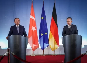 Dışişleri Bakanı Çavuşoğlu, yeni tip koronavirüs salgını sebebiyle Almanya'nın Türkiye'ye