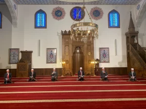 Almanya’da camilerde Koronavirüs tehditi sebebiyle ve Duisburg DİTİB Merkez Camii’nde