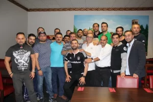 Duisburg'da 2003 senesinden buyana faaliyet gösteren Duisburg Beşiktalılar Derneği üyeleri,