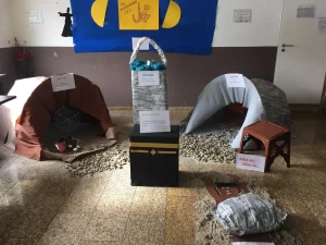 Mevlid-i Nebi Haftası münasebetiyle camiye devam eden öğrencilere, siyer konusu