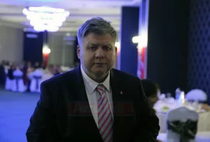 EDİRNE   Bulgaristan ve Yunanistan vatandaşları, yeni yıla Edirne'de girmeyi