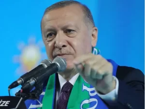 Cumhurbaşkanı Erdoğan, "Askerimizin karşısında duramayan terör örgütü maalesef alçaklıkta sınır