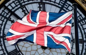 Büyük Britanya Atletizm Federasyonu, sporculara cinsel tacizde bulunduğu gerekçesiyle İngiliz