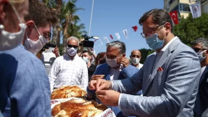 Ukrayna Dışişleri Bakanı Dmitro Kuleba, Antalya'da yeni tip koronovirüs tedbirleri