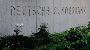 Almanya Merkez Bankası’nın (Bundesbank) 2019 yılındaki karı, net gelirlerindeki sert