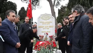 İstiklal Marşı şairi Mehmet Akif Ersoy, İstiklal Marşı'nın kabulünün 102.