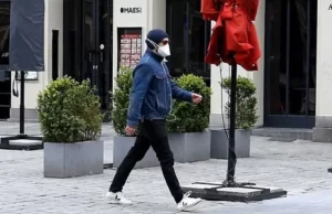 Belçika, yeni tip koronavirüs kapsamında alınan önlemleri kademeli olarak gevşetmeye