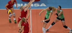 Voleybol Kadınlar Challenge Kupası'nı Bursa Büyükşehir Belediyespor kazanarak Avrupa şampiyonu