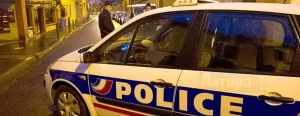 Fransa'nın Bayonne kentindeki cami önünde düzenlenen silahlı saldırıda 2 kişi