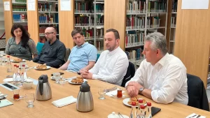Diyanet İşleri Türk İslam Birliği (DİTİB) "Almanya'daki Genç Müslümanların Tutumları"