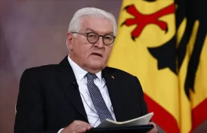 Almanya Cumhurbaşkanı Frank-Walter Steinmeier, Kuzey-Ren Vestfalya eyaletinde selden etkilenen Erfstadt