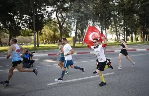 16. Runatolia Maratonu'nda erkeklerde Kenyalı Mohammed Rasheed, kadınlarda ise Rus