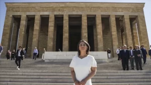 Almanya Dışişleri Bakanı Annalena Baerbock, Anıtkabir'e ziyaret gerçekleştirdi.