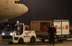 Çin'den sipariş edilen yeni tip koronavirüs (Kovid-19) aşısının ilk partisini