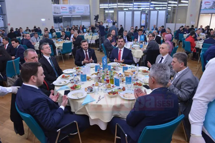 galeri 10052019 ditib iftar sofra CNGWAegXOi