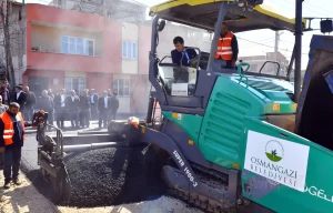 BURSA   Osmangazi Belediyesi, Geçit Mahallesi’nde alt yapısı ve düzenleme çalışmaları