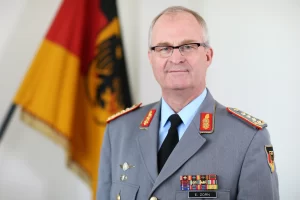BERLİN Almanya Genelkurmay Başkanı Eberhard Zorn: "AB üyesi ülkelerin vatandaşlarının