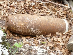 Almanya'nın Köln şehrinde, 2. Dünya Savaşı'ndan kalma patlamamış bomba bulundu.