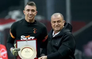 Uruguaylı file bekçisi Muslera, Süper Lig'de tek bir takımda 300