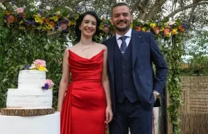Ümit - Eylem çiftinin sade bir nişan  töreniyle evilik