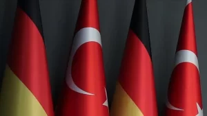 İsrail tarafından işlenen soykırıma ekonomik, askeri ve diplomatik bütün araçlarla