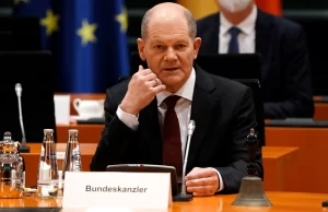 Almanya Başbakanı Olaf Scholz, yeni yılda "birlik" çağrısı yaparak 2022'deki