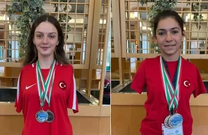 Paralimpik Avrupa Yüzme Şampiyonası'nda Sümeyye Boyacı gümüş, Sevilay Öztürk bronz