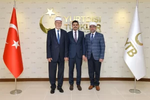Yurtdışı Türkler ve Akraba Topluluklar Başkanlığı (YTB) Başkanı Abdullah Eren’i,