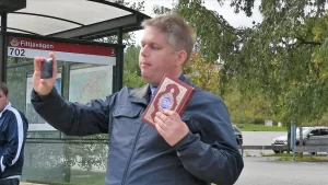 İsveç'te farklı dini gruplar, Danimarkalı aşırı sağcı lider Rasmus Paludan'ın,