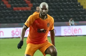 Galatasaray'ın Hollandalı futbolcusu Ryan Babel, Süper Lig'deki şampiyonluk yarışında sonuna
