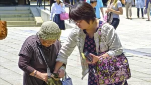 Japonya'da, yaşı 100'ün üzerinde olanların nüfusunun 71 bini geçtiğini bildirildi.