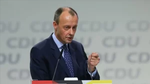 Hristiyan Demokrat Birlik partisinin (CDU) yeni genel başkanını belirlemek için