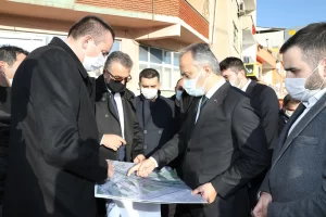 Bursa Büyükşehir Belediyesi, şehir içinde yaşanan trafik sorununu en aza