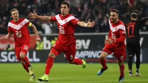 Bundesliga'nın ilk haftasında Werder Bremen'e konuk olan Fortuna Düsseldorf, milli