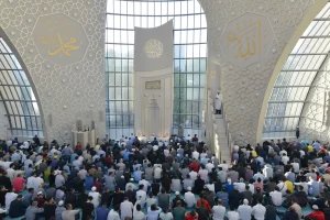 Almanya’da yaşayan müslümanlar Kurban Bayramı'nın ilk günü bayram namazı için