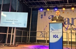 Almanya'nın Ludwigsburg kentinde Müslümanlar ve Almanlar, şehir merkezinde düzenlenen iftar